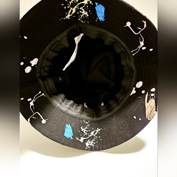 Tapout Mens Paint Splatter Embroidered Black Bucket Hat One Size NWT - Picture 7 of 7